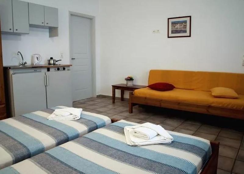 Eva Suites & Apartments Agia Marina  Exterior photo
